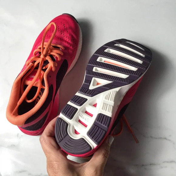 easics sneakers Sz 5 - Picture 4 of 6